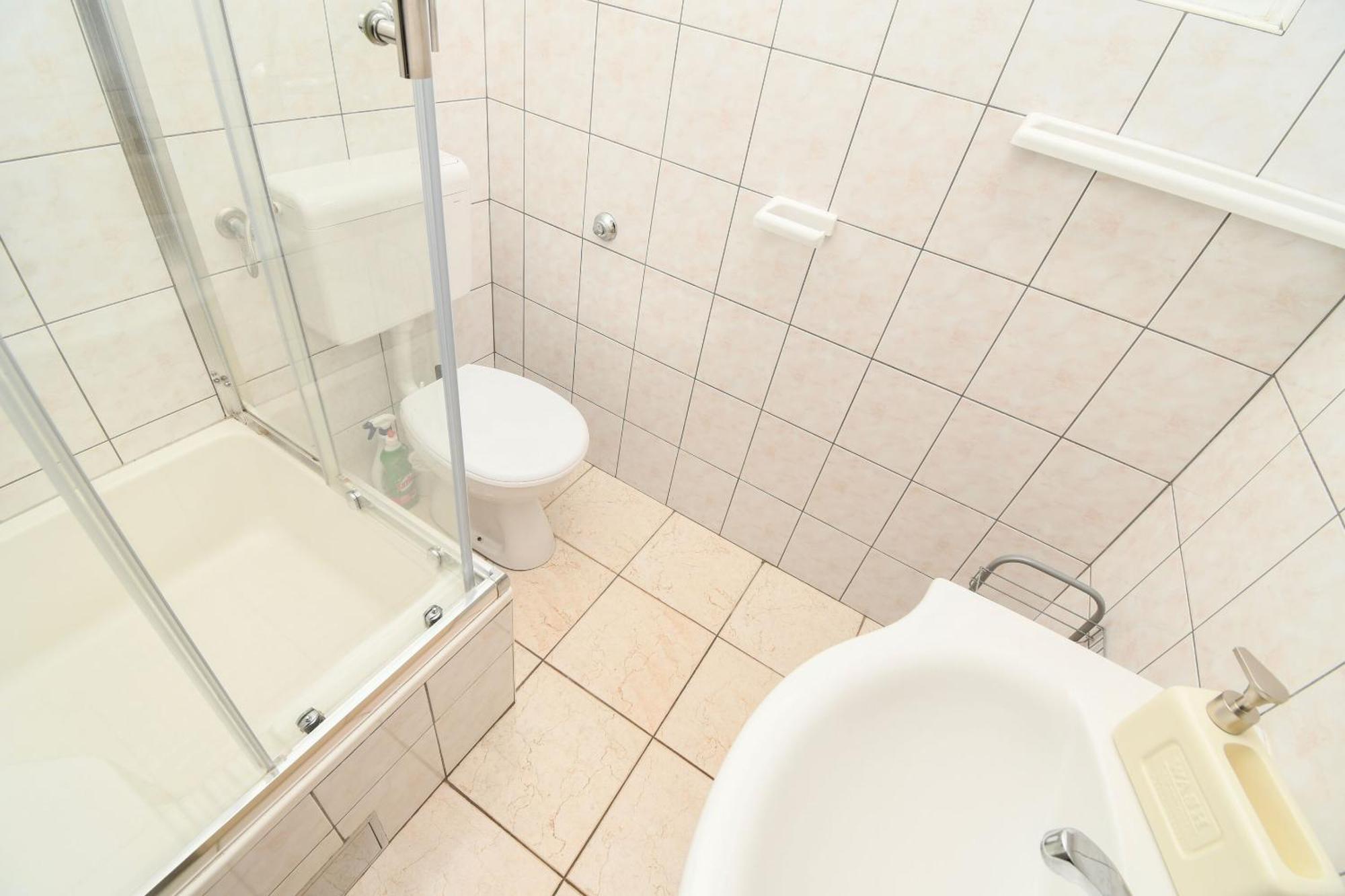 Apartments Biserka - 50 M From Beach โตรกีร์ ภายนอก รูปภาพ