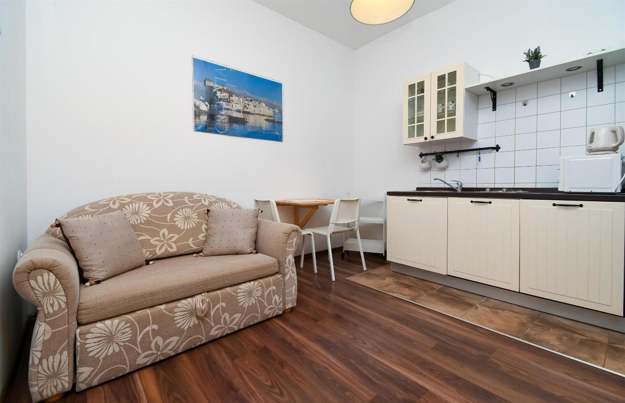Apartments Biserka - 50 M From Beach โตรกีร์ ภายนอก รูปภาพ